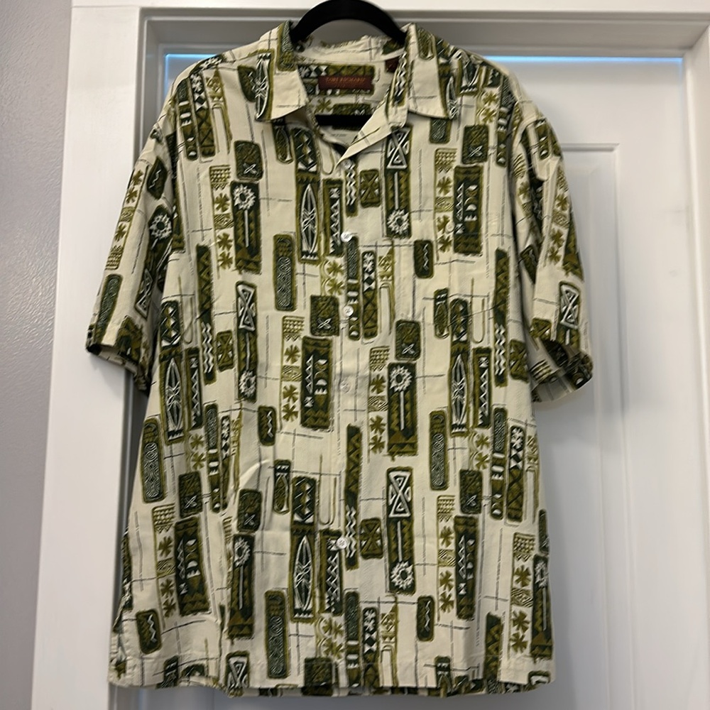 2/$50 EUC Tori Richard aloha shirt
